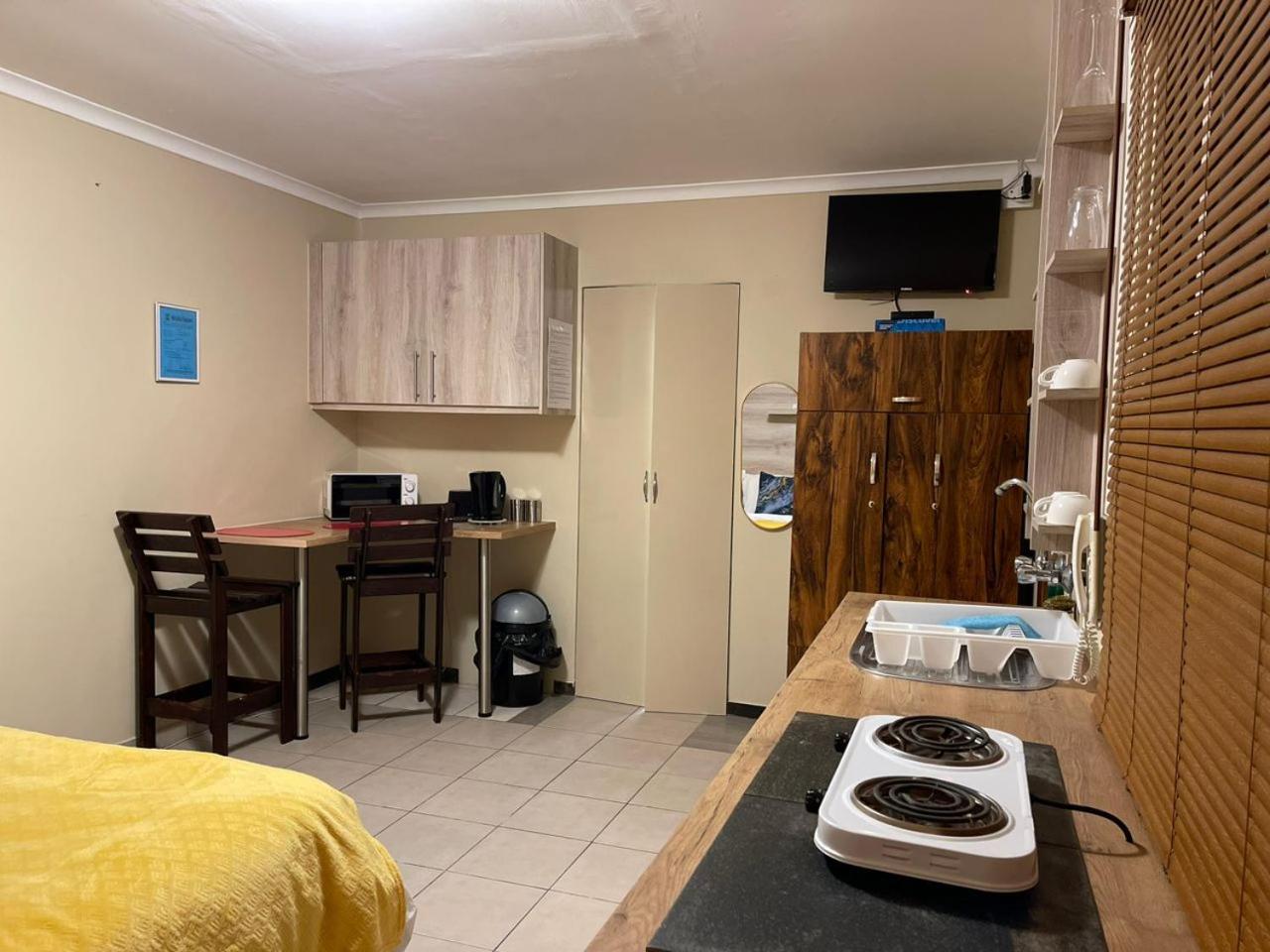 Kelpmeeu Self- Catering Apartments Swakopmund Eksteriør billede